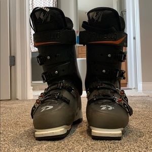 Avanti Dalbello ski boots size 275/317mm.